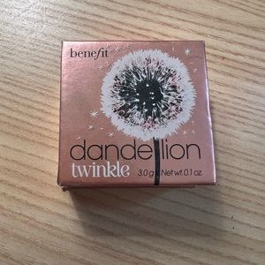 Benefit Cosmetics Dandelion Twinkle Boxes Highlighter